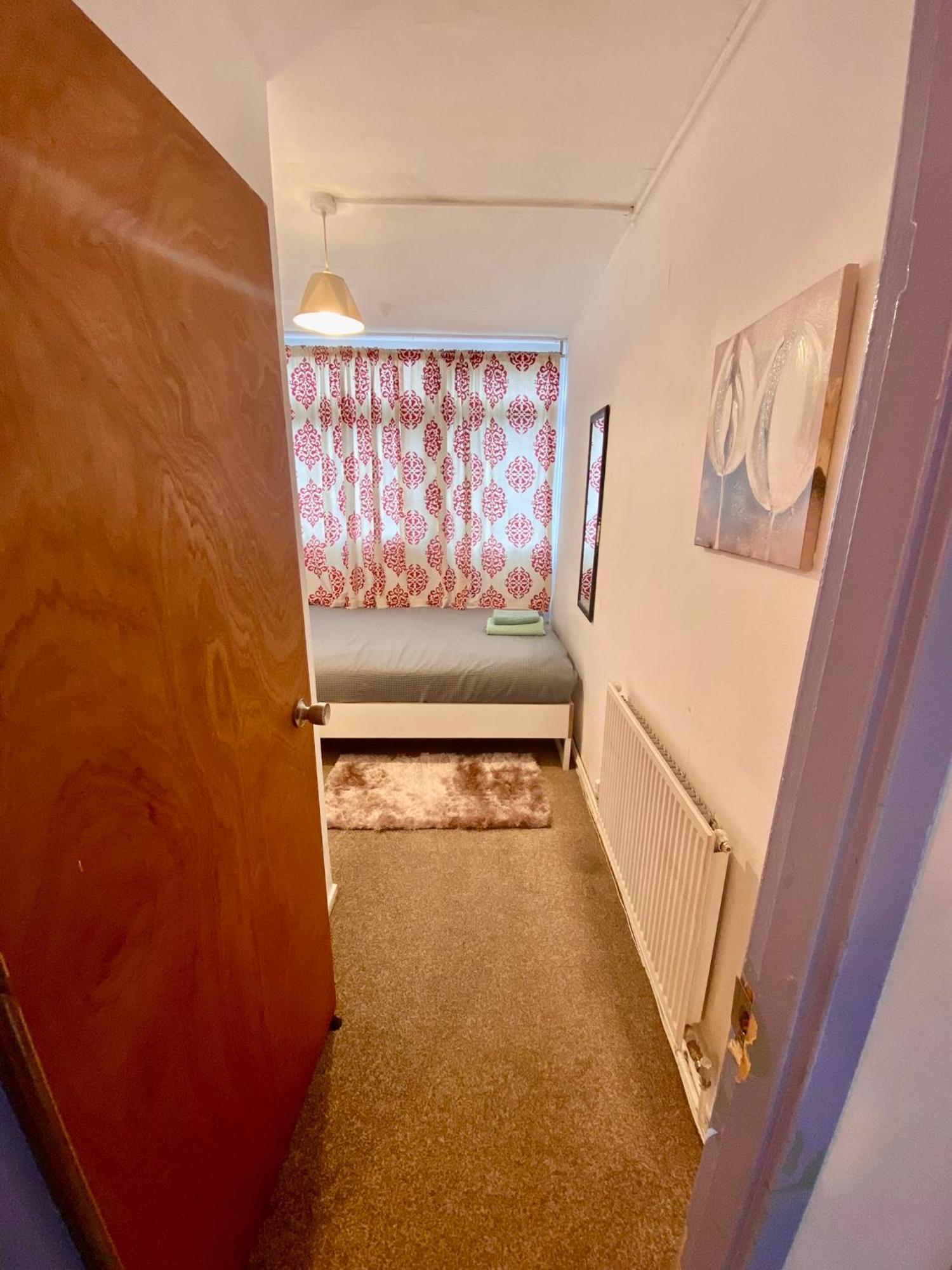 Cosy 3 Bed Apt, Old Truman Brewery! Brick Lane, London, E1 Exterior foto